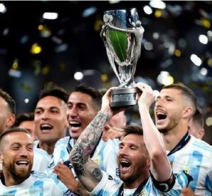 世界杯爭(zhēng)冠 世界杯爭(zhēng)冠