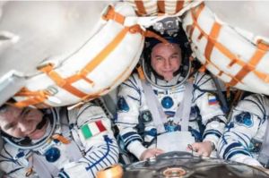 探索太空 探索太空