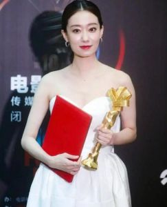 張小斐獲獎(jiǎng)