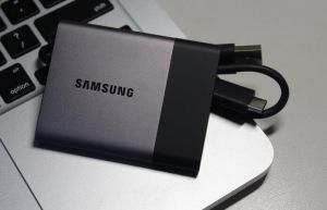 移動硬盤 移動硬盤