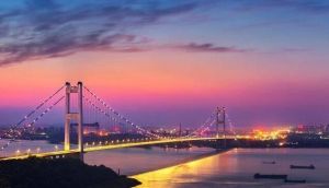 江陰長(zhǎng)江大橋