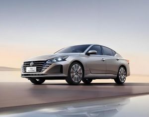 日產(chǎn)天籟