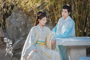 國(guó)子監(jiān)來(lái)了個(gè)女弟子